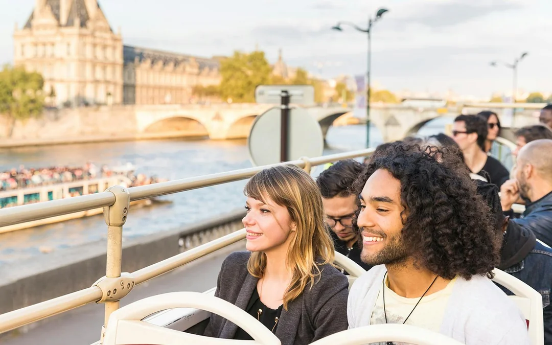 Big Bus: Paris Hop-On Hop-Off Bus Tour + Seine River Cruise Image 3
