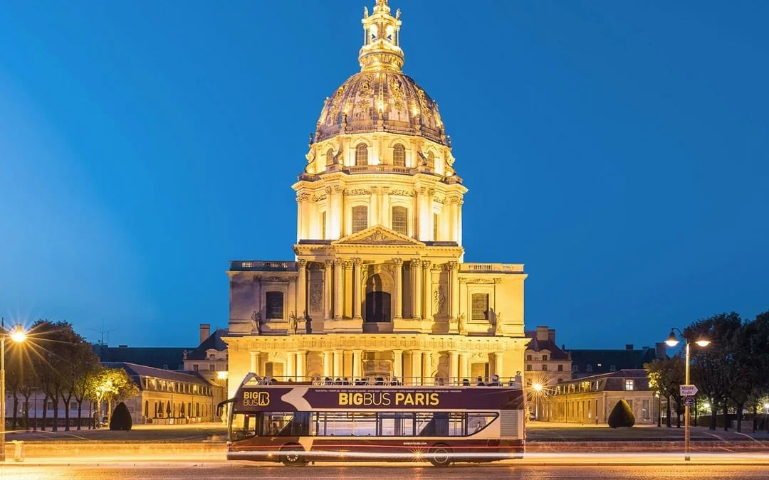 Big Bus: Paris Hop-on Hop-off Bus Tour with Optional Seine River Cruise Image 9