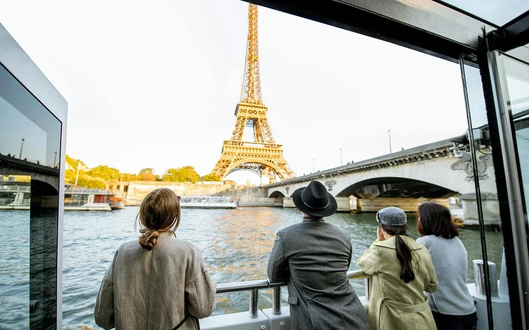 Big Bus: Paris Hop-on Hop-off Bus Tour with Optional Seine River Cruise Image 10