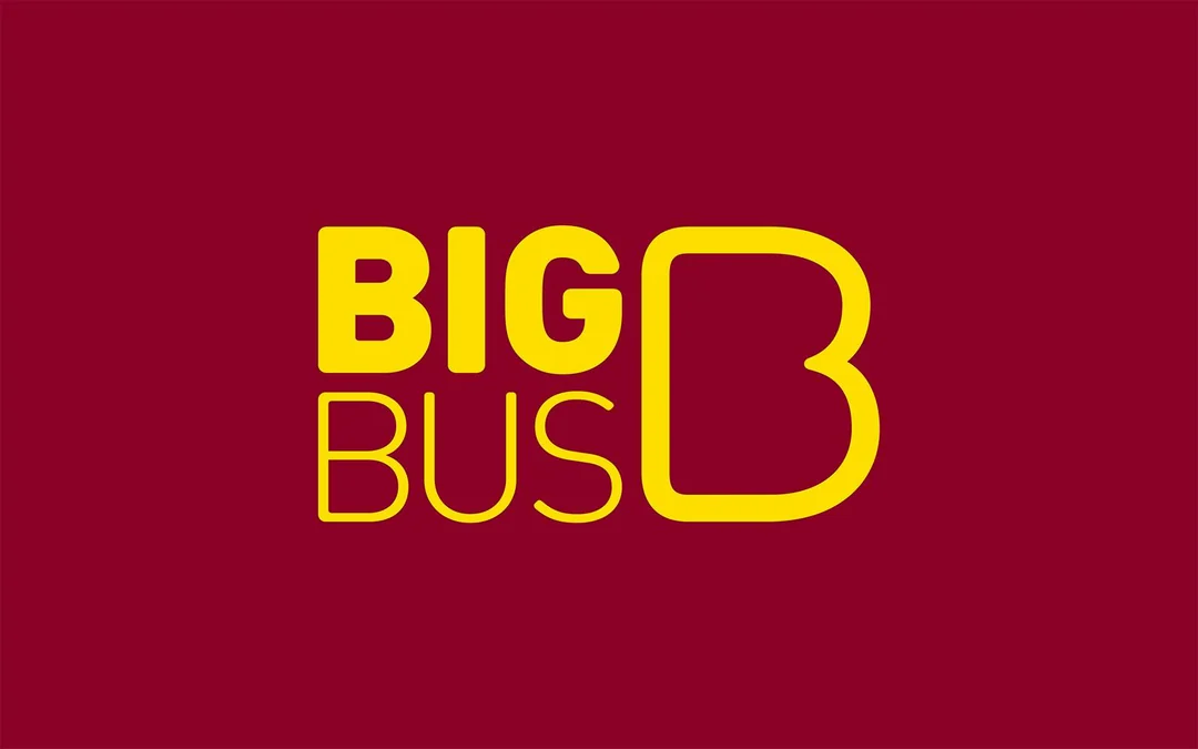 Big Bus: Paris Panoramic Night Bus Tour Image 9
