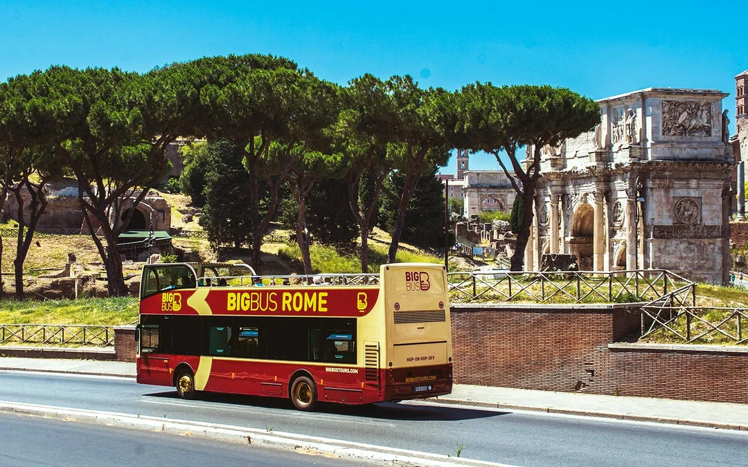 Big Bus: Rome Hop-on Hop-off Bus Tour with Hop-on Hop-off River Cruise Image 5