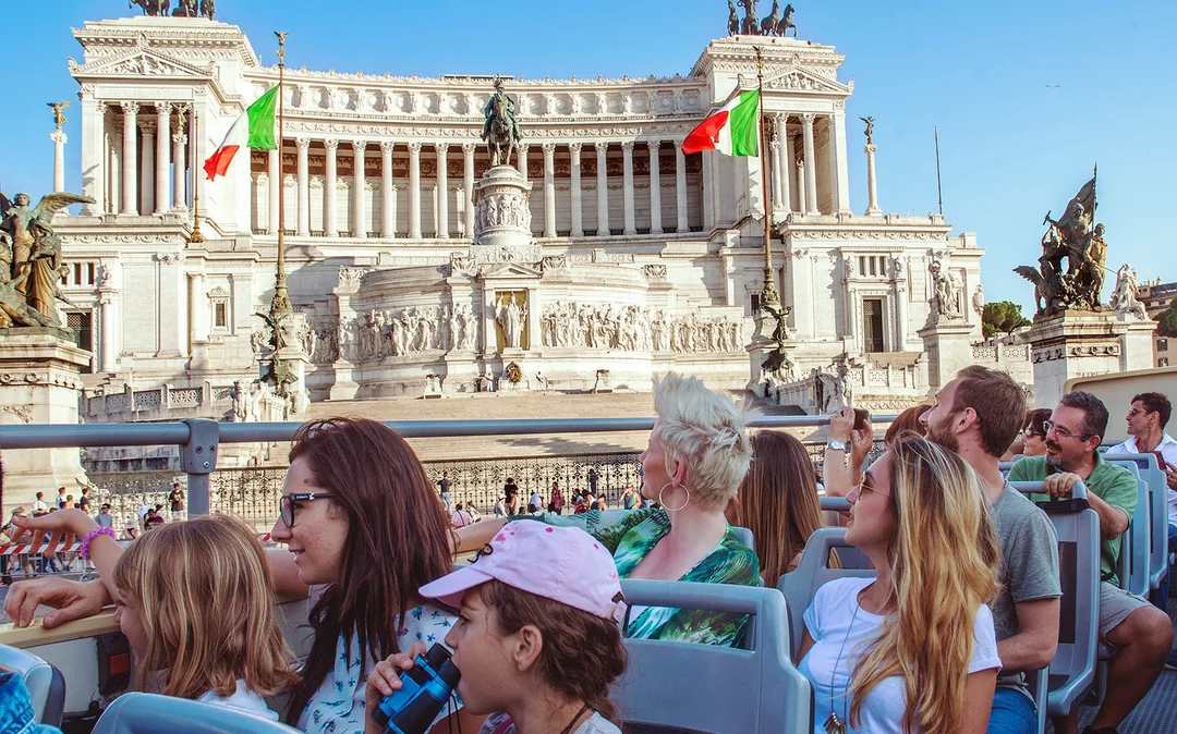 Big Bus: Rome Hop-on Hop-off Bus Tour Image 5