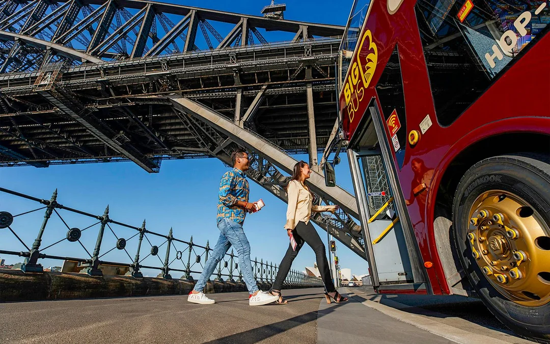 Big Bus: Sydney Hop-on Hop-off Bus Tour with Optional Hop-on Hop-off Harbour Cruise Image 1
