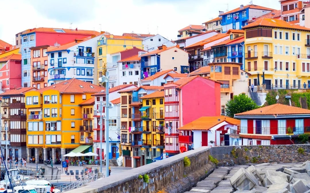 Biscay Bridge, Gaztelugatxe and Txakoli wine tasting in small group from Bilbao Image 4