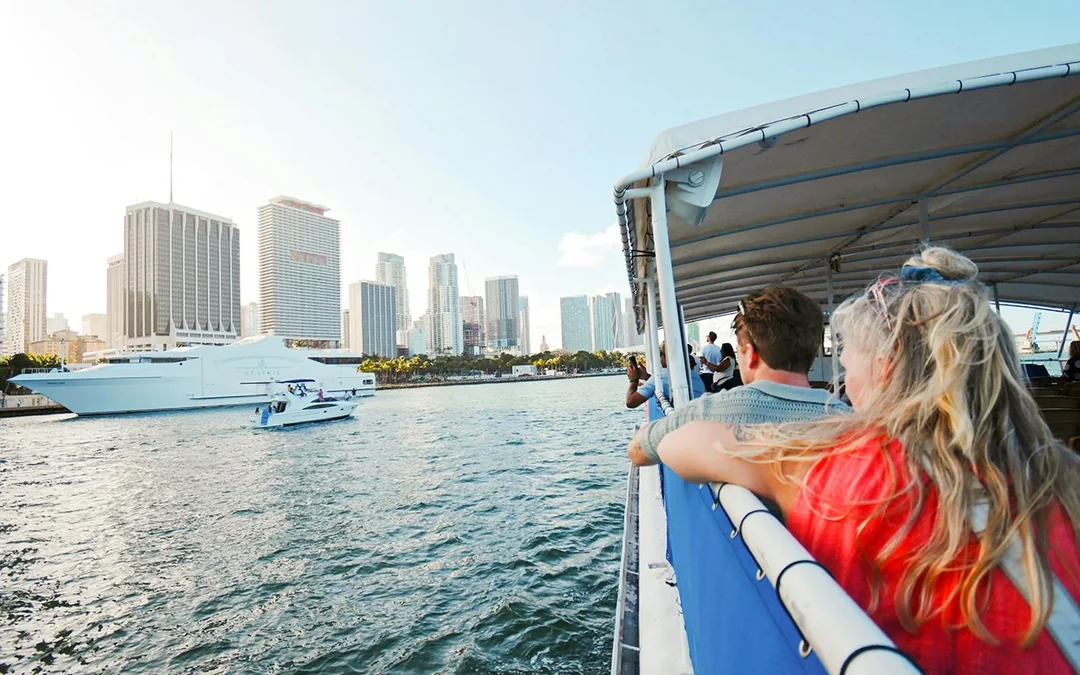 Biscayne Bay & Celebrity Homes Sightseeing Cruise Image 3