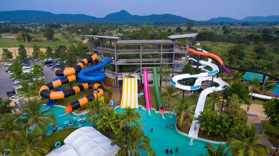 Black Mountain Water Park Hua Hin｜Thailand