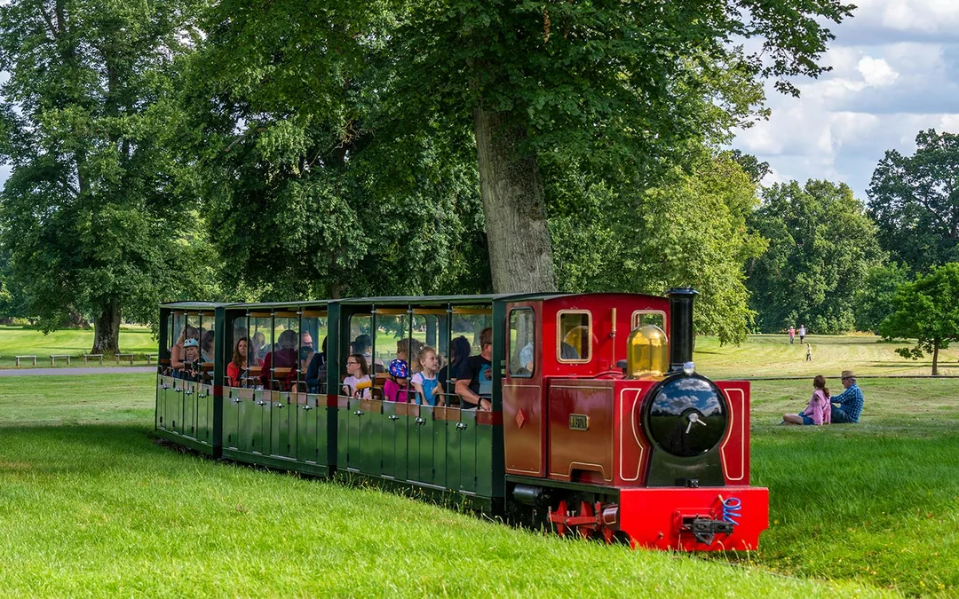 Blenheim Palace Entrance Tickets with Adventure Play Image 3