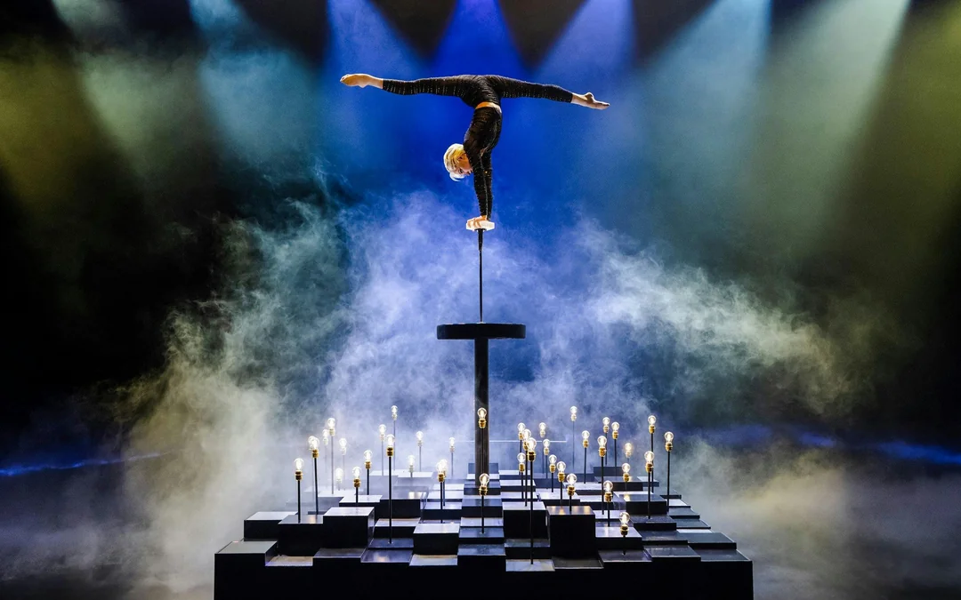 BLINDED by DELIGHT Grand Show Tickets Image 3
