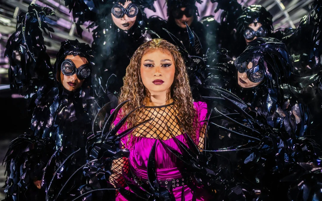BLINDED by DELIGHT Grand Show Tickets Image 9