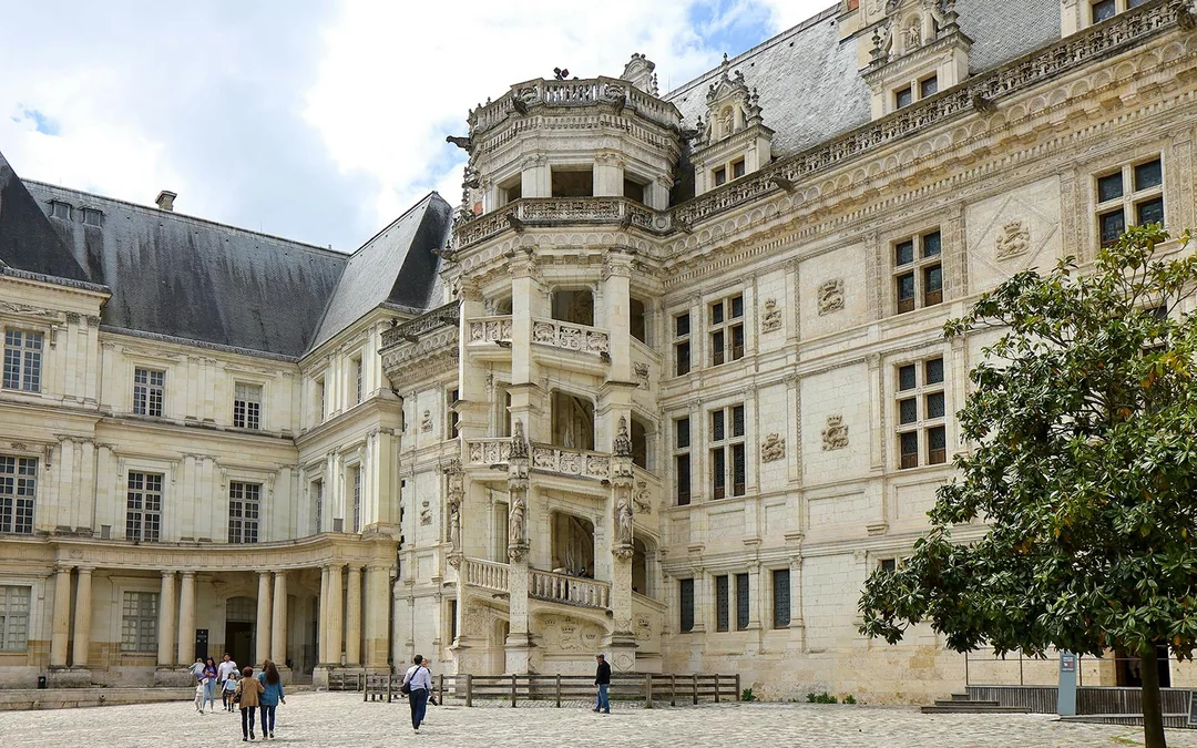 Blois Royal Castle & Gardens Tickets Image 3