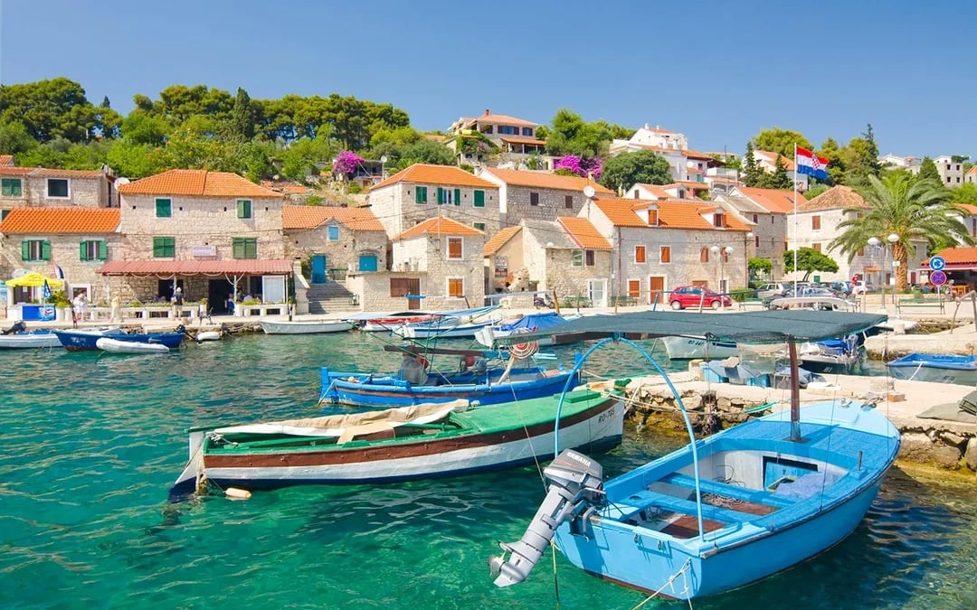 Blue Lagoon & Trogir Half Day Tour Image 7
