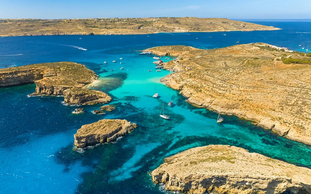 Blue Lagoon, Crystal Lagoon, and Seacaves Catamaran Tour Image 3