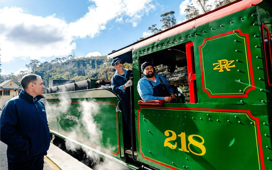 Blue Mountains Zig Zag Train with Scenic World & Harbour Cruise Tour Image 3