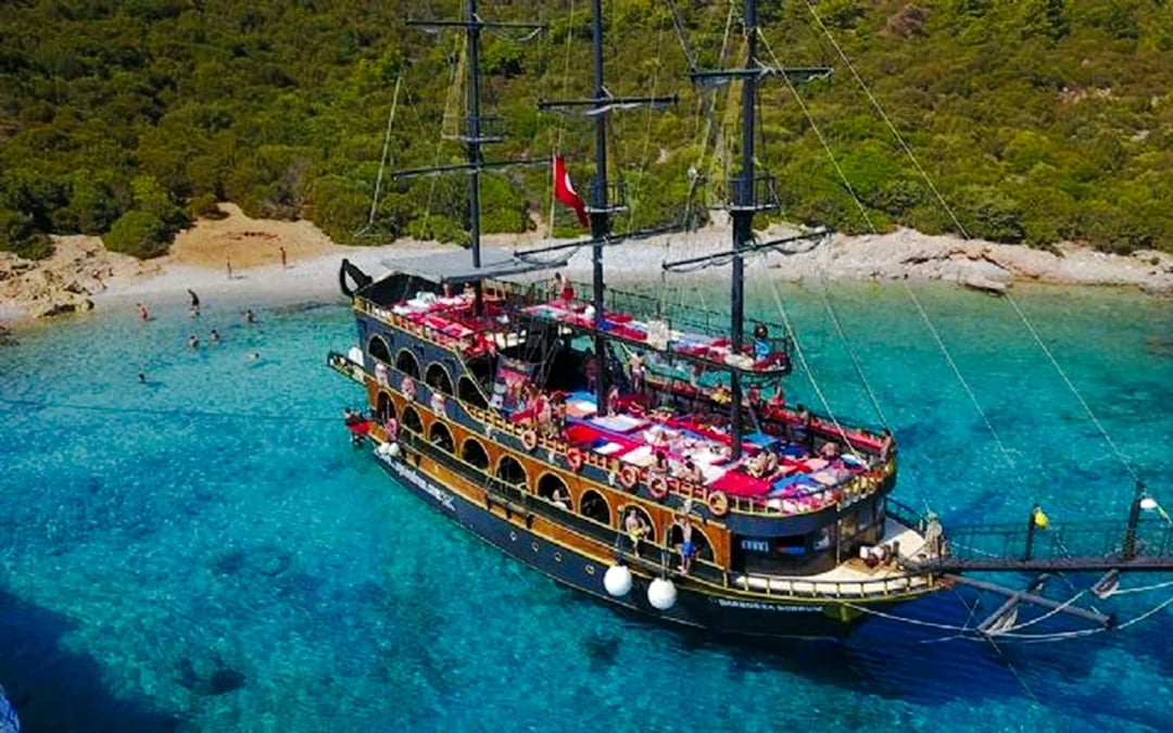 Bodrum Pirate Boat Cruise with BBQ Lunch and Hotel Transfer Image 4