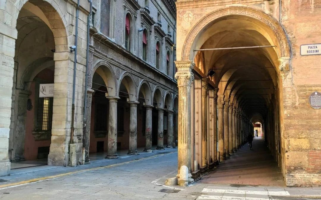 Bologna Self-Guided Murder Mystery City Exploration Game Image 1