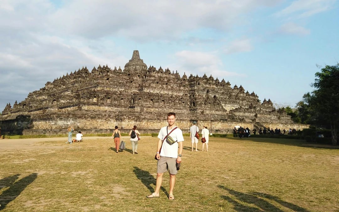 Borobudur Temple Tours Image 6
