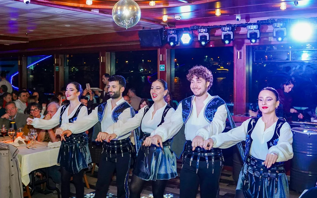 Bosphorus 4-Course Dinner Cruise with Live Show & Private Table Image 3