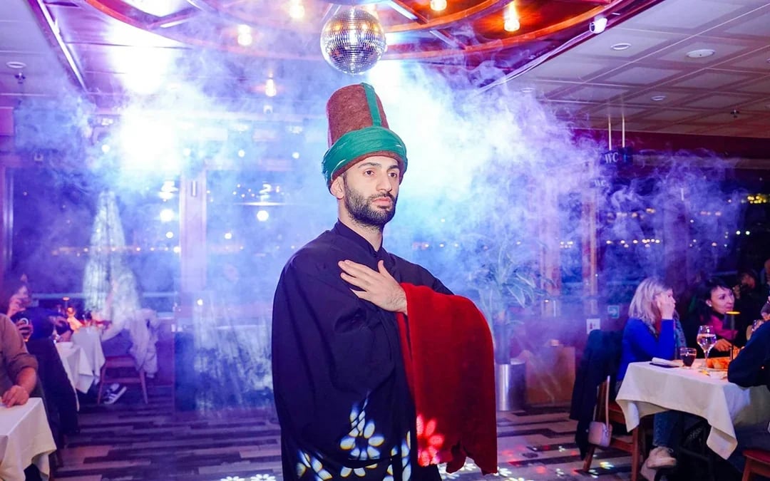 Bosphorus 4-Course Dinner Cruise with Live Show & Private Table Image 8