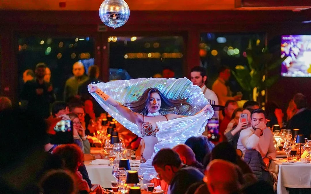 Bosphorus 4-Course Dinner Cruise with Live Show & Private Table Image 9