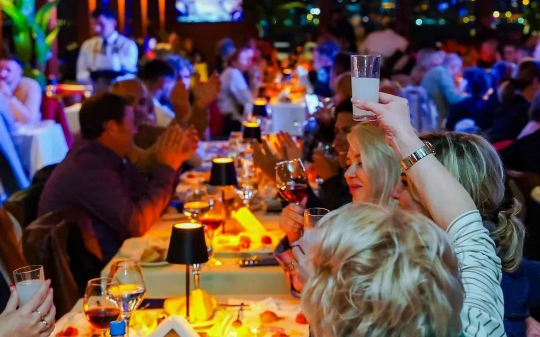 Bosphorus Dinner Cruise with Turkish Show & Live Music Image 8