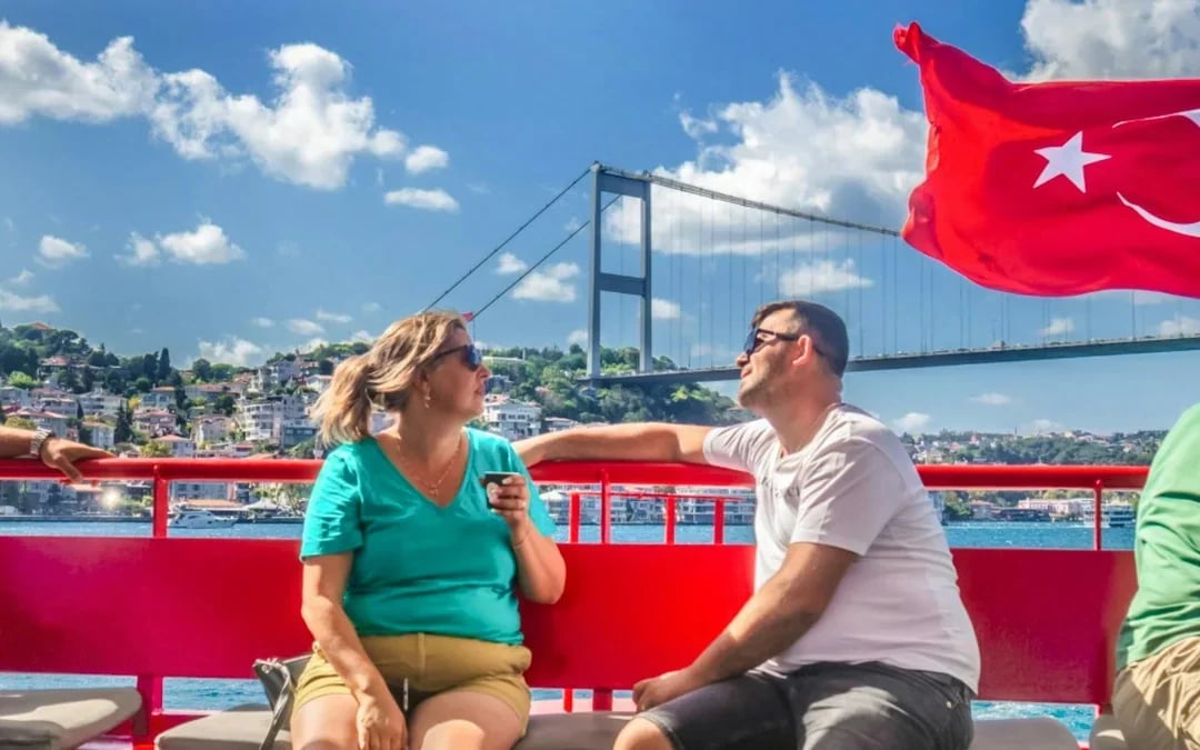 Bosphorus Essential Sightseeing Cruise Image 6