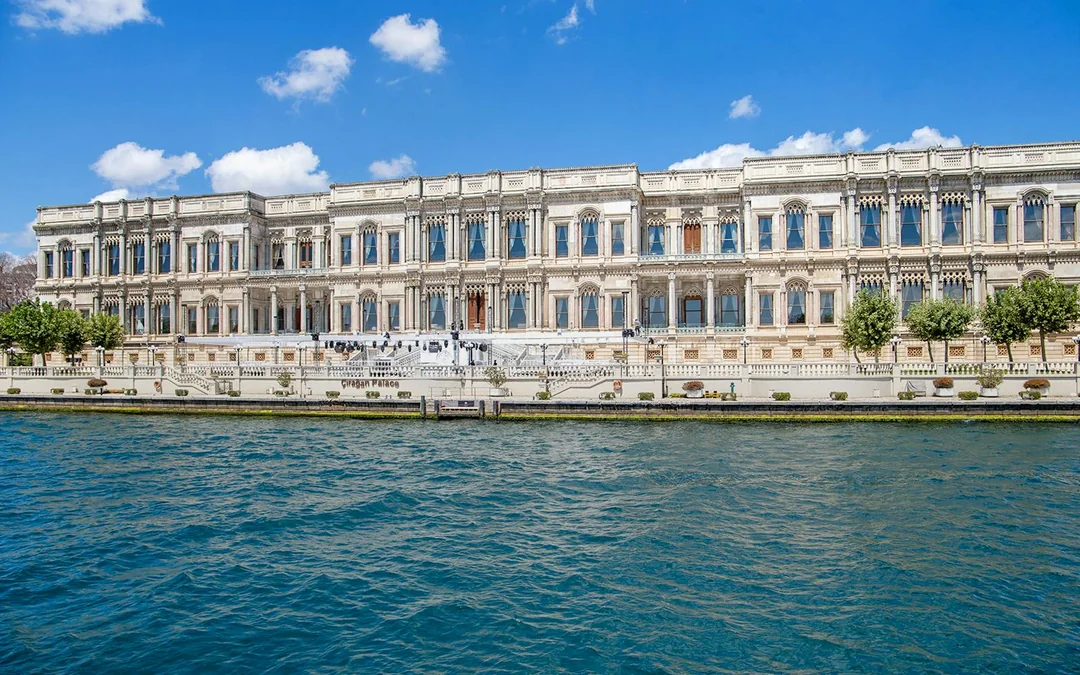 Bosphorus Sightseeing Cruise with Optional Audio Guide Image 3
