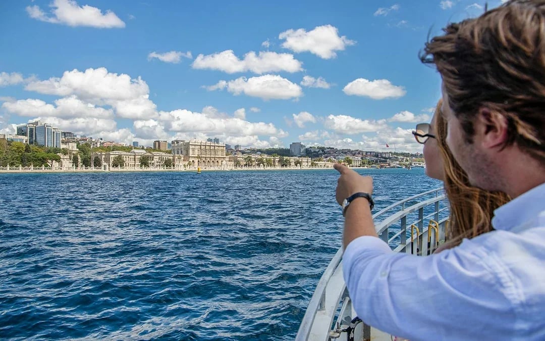 Bosphorus Sightseeing Cruise with Optional Audio Guide Image 7