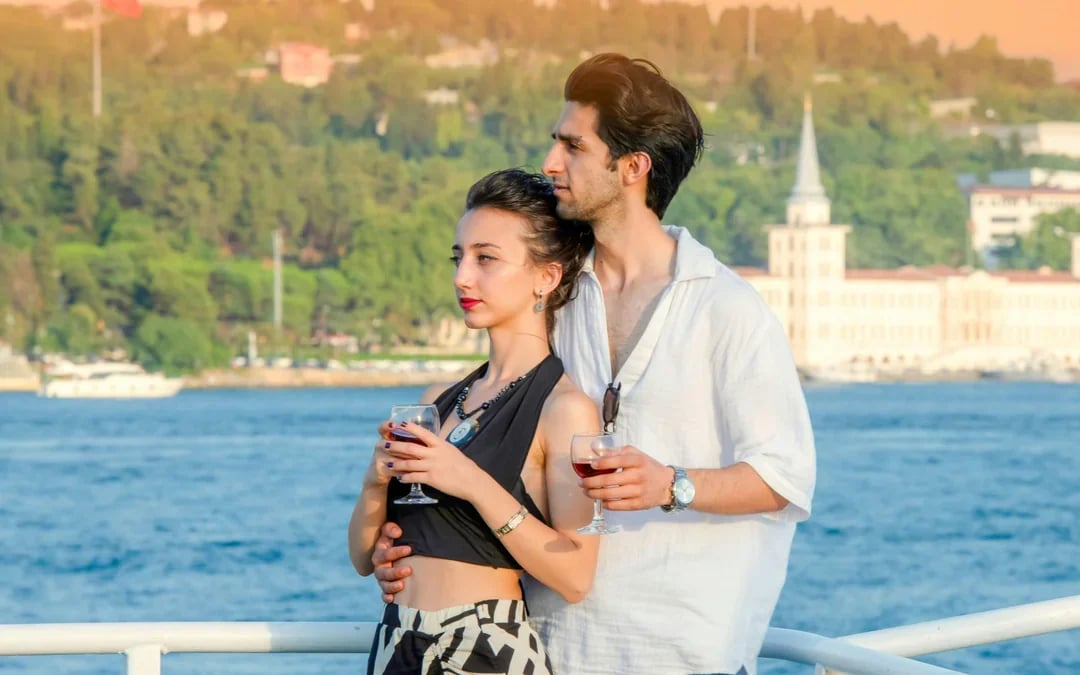 Bosphorus Sunset Cruise with Drinks & Snacks Image 7