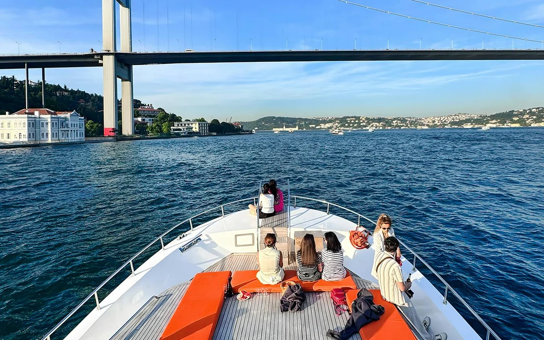 Bosphorus Yacht Sightseeing Cruise with Soft Drinks & Snacks Image 2