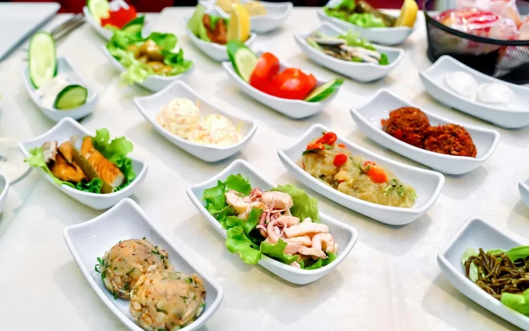 Bosphorus Yacht Sightseeing Cruise with Soft Drinks & Snacks Image 11