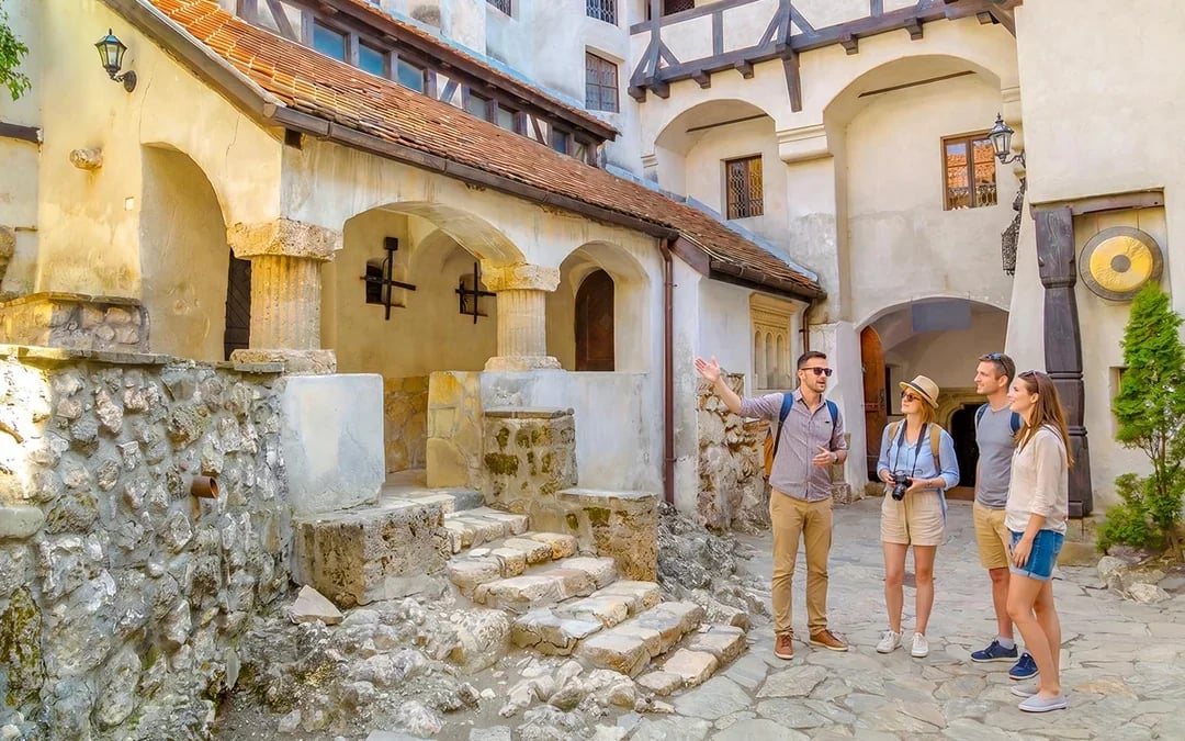 Bran Castle Guided Tour Image 1
