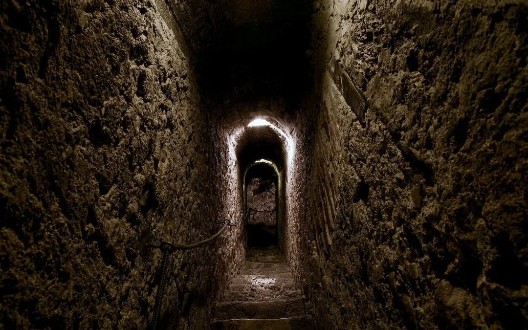 Bran Castle Guided Tour Image 8