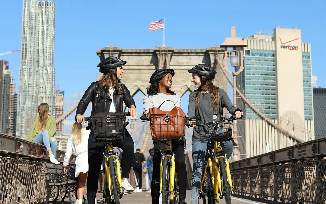 Brooklyn Bridge Bike Rentals Image 1