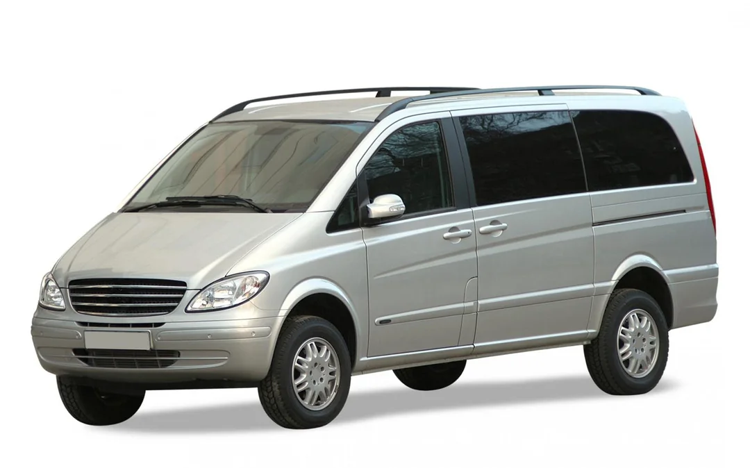 Bucharest Airport Transfer by Minivan (Up to 7 passengers) Image 1