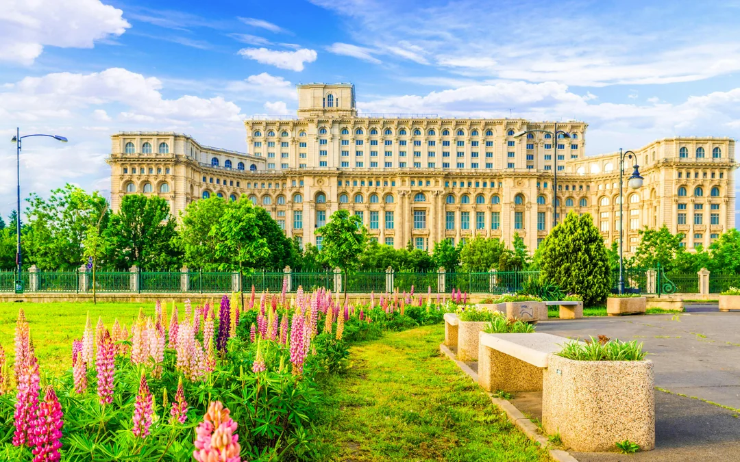 Bucharest: Private Palace of Parliament & Ceaușescu Mansion Guided Tour Image 1