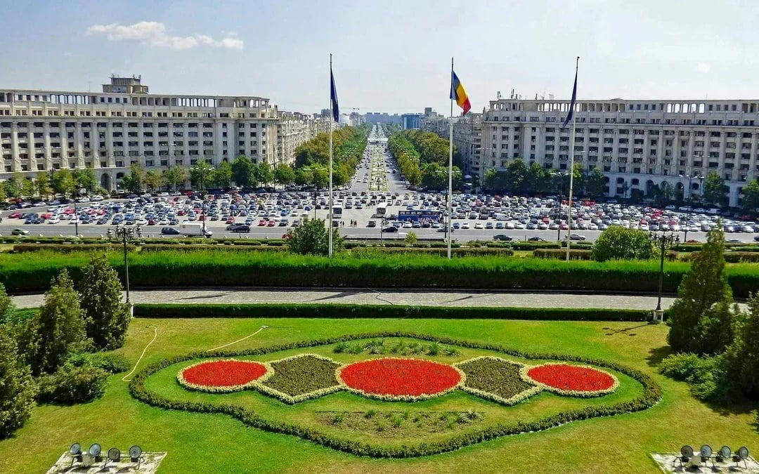 Bucharest: Private Palace of Parliament & Village Museum Guided Tour Image 9