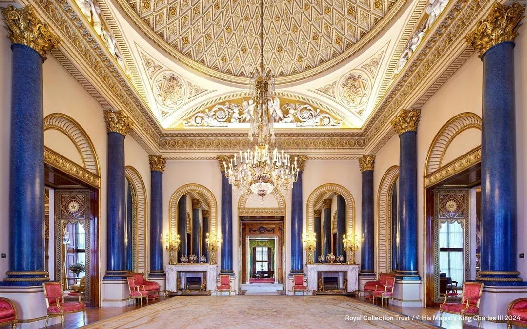 Buckingham Palace State Rooms Ticket with Royal Walking tour Image 3