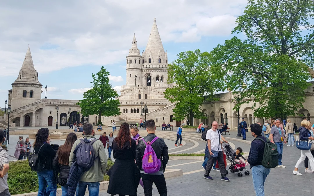 Buda Italian Guided Walking Tour Image 2