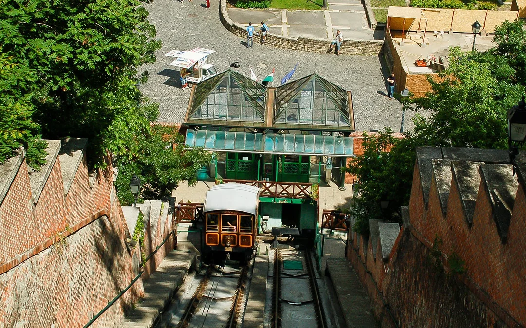 Budapest: 3-Hour Grand City Tour and Castle Walk Image 12