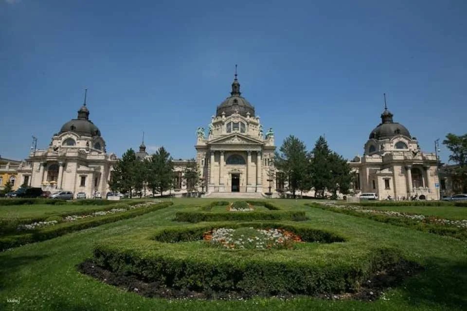 Budapest all-in-one walking tour