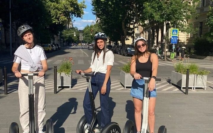 Budapest City Segway / Sightseeing Tours Buda+Pest Image 1