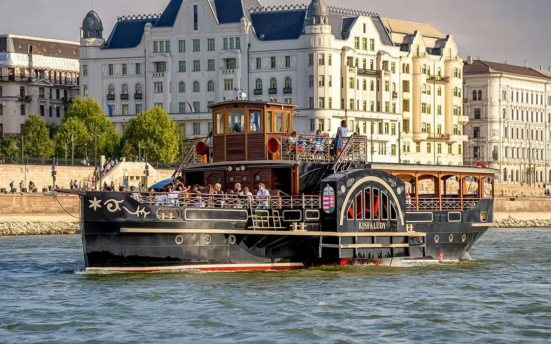 Budapest Danube River Cruise in a Historic Paddle Steamer Image 1