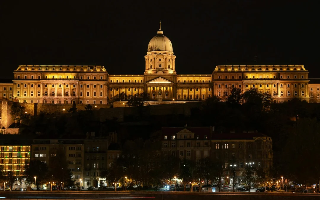 Budapest Danube River Dinner & Lights Cruise Image 3
