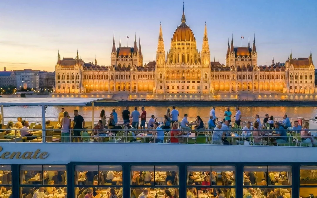 Budapest Danube River Dinner Cruise with Folklore Show Image 1