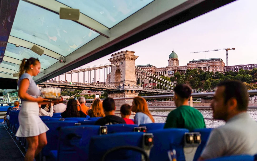 Budapest Danube River Sunset Cruise with Drinks Image 2