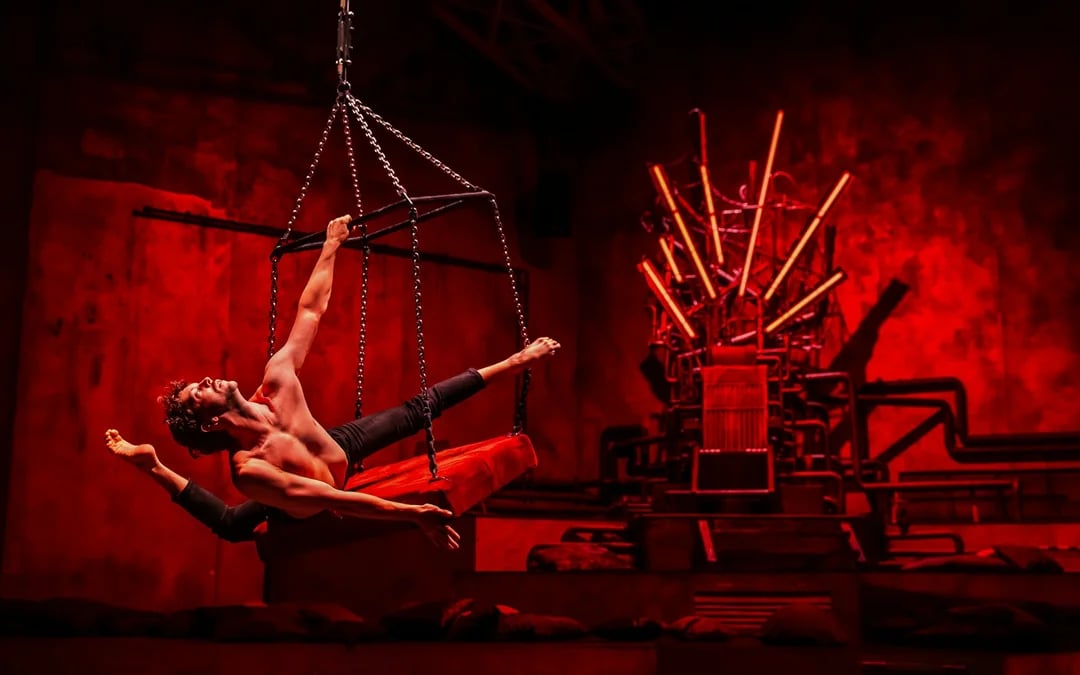 Budapest: Recirquel Walk My World Immersive Show Tickets Image 1