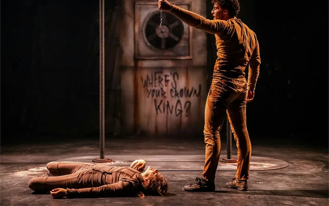 Budapest: Recirquel Walk My World Immersive Show Tickets Image 8