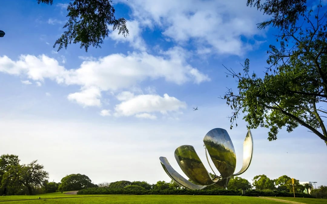 Buenos Aires Private City Tour by Private Vehicle with Hotel Pickup and Drop-off Image 9