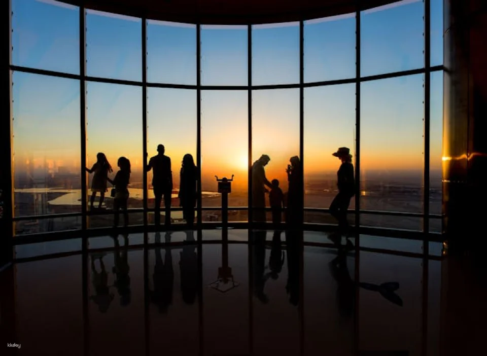 Burj Khalifa At the Top tickets with The Café