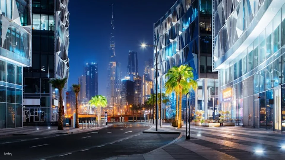 Burj Khalifa Atmosphere Restaurant dining and Dubai by night